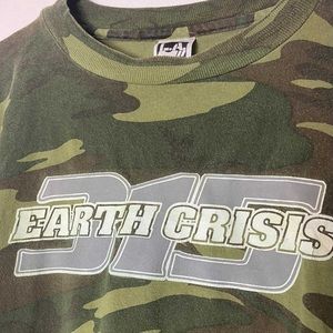 RARE 1990’s Earth Crisis single stitch camouflage t-shirt.